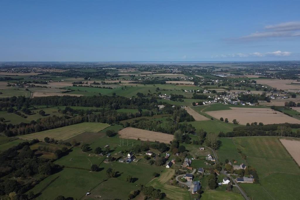 Tiny House Near The Mont-Saint-Michel Ducey-Les Cheris Exterior foto